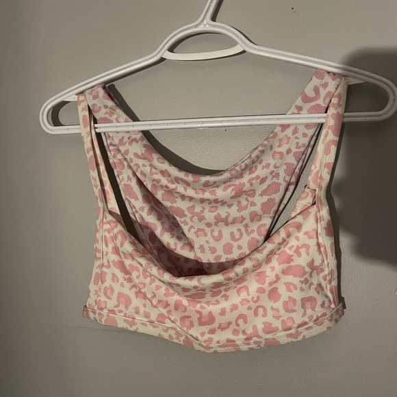 Bikini - Picture 1 of 1